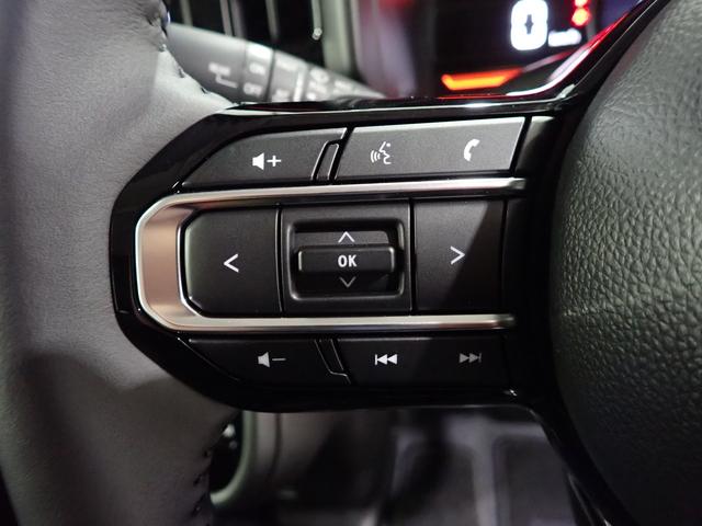 スペーシア ギア　ＨＹＢＲＩＤ　ＸＺターボ　４ＷＤ　全方位ナビ　ナビ　全方位カメラ　ステアリングヒーター　４ＷＤ　スズキセーフティーサポート　衝突被害軽減システム　アイドリングストップ　横滑り防止機能　衝突安全ボディ　盗難防止システム　スライドドア　シートヒーター（30枚目）