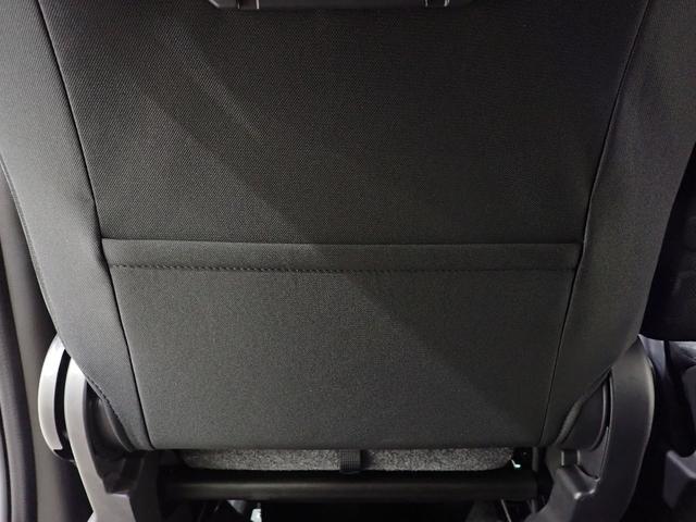 スペーシア ギア　ＨＹＢＲＩＤ　ＸＺターボ　４ＷＤ　全方位ナビ　ナビ　全方位カメラ　ステアリングヒーター　４ＷＤ　スズキセーフティーサポート　衝突被害軽減システム　アイドリングストップ　横滑り防止機能　衝突安全ボディ　盗難防止システム　スライドドア　シートヒーター（40枚目）