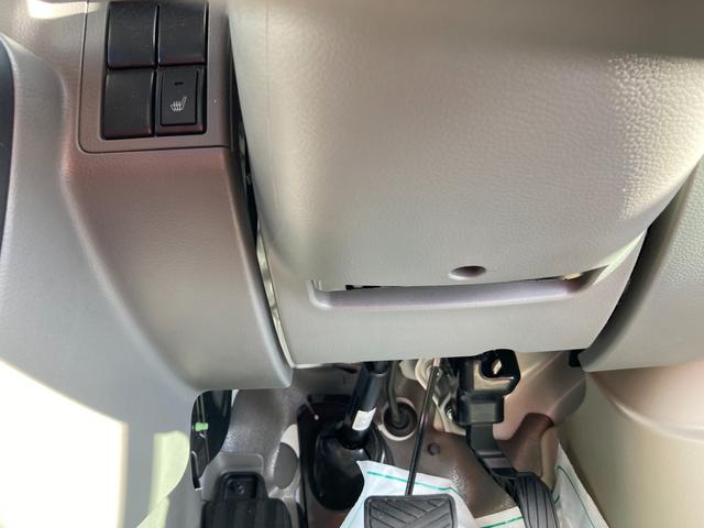 エブリイ PC 6型 4WD CVT パートタイム4WD CVT スズキセーフティーサポート 衝突被害軽減システム アイドリングストップ 横滑り防止機能 衝突安全ボディ オートライト スライドドア シートヒーター(42枚目)