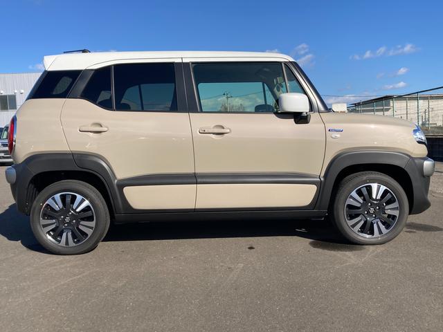 クロスビー HYBRID MV 4型 アダプティブクルーズコントロール スズキセーフティーサポート 衝突被害軽減システム アイドリングストップ 横滑り防止機能 衝突安全ボディ 盗難防止システム オートライト プッシュスタート シートヒーター オートエアコン ターボ(4枚目)