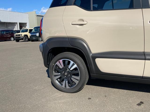 クロスビー HYBRID MV 4型 アダプティブクルーズコントロール スズキセーフティーサポート 衝突被害軽減システム アイドリングストップ 横滑り防止機能 衝突安全ボディ 盗難防止システム オートライト プッシュスタート シートヒーター オートエアコン ターボ(20枚目)