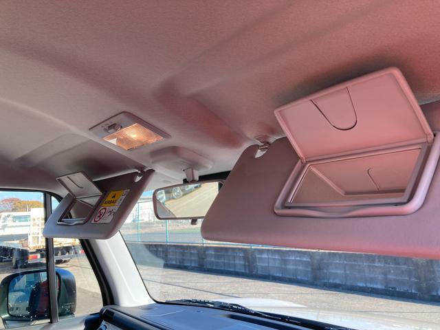 クロスビー HYBRID MV 4型 アダプティブクルーズコントロール スズキセーフティーサポート 衝突被害軽減システム アイドリングストップ 横滑り防止機能 衝突安全ボディ 盗難防止システム オートライト プッシュスタート シートヒーター オートエアコン ターボ(31枚目)