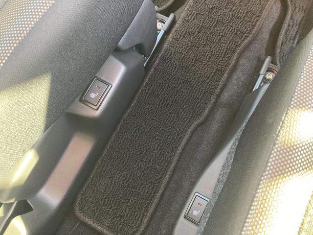 クロスビー HYBRID MV 4型 アダプティブクルーズコントロール スズキセーフティーサポート 衝突被害軽減システム アイドリングストップ 横滑り防止機能 衝突安全ボディ 盗難防止システム オートライト プッシュスタート シートヒーター オートエアコン ターボ(35枚目)