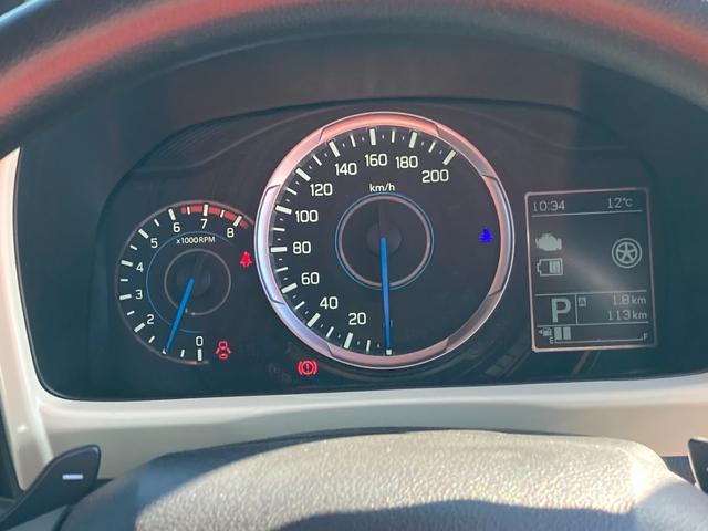 クロスビー HYBRID MV 4型 アダプティブクルーズコントロール スズキセーフティーサポート 衝突被害軽減システム アイドリングストップ 横滑り防止機能 衝突安全ボディ 盗難防止システム オートライト プッシュスタート シートヒーター オートエアコン ターボ(37枚目)