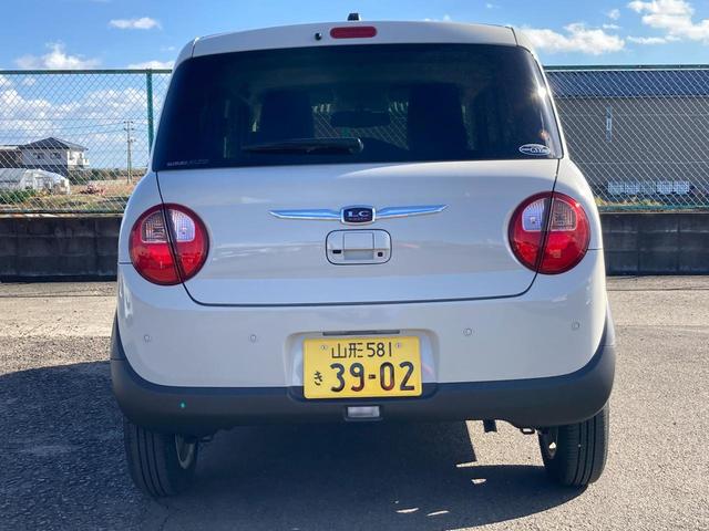 アルトラパンLC !先行初売!X 4型 4WD ナビ付 ナビ 4WD スズキセーフティーサポート 衝突被害軽減システム アイドリングストップ 横滑り防止機能 衝突安全ボディ 盗難防止システム オートライト プッシュスタート シートヒーター(5枚目)