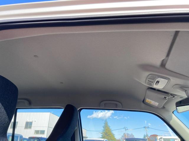 アルト ！先行初売！ＨＹＢＲＩＤ　Ｓ　２型　スズキセーフティーサポート　衝突被害軽減システム　アイドリングストップ　横滑り防止機能　衝突安全ボディ　オートライト　シートヒーター　キーレスエントリー（14枚目）