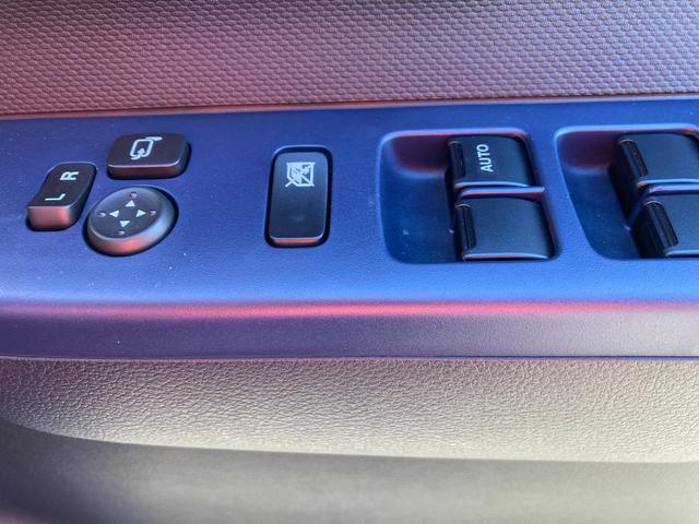 アルト ！先行初売！ＨＹＢＲＩＤ　Ｓ　２型　スズキセーフティーサポート　衝突被害軽減システム　アイドリングストップ　横滑り防止機能　衝突安全ボディ　オートライト　シートヒーター　キーレスエントリー（45枚目）