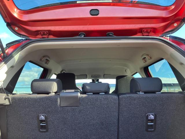 �y�F�蒆�ÎԎ�舵������z�u�X�Y�L�F�蒆�Îԁv�Ɓu�X�Y�L�v���~�A���F�蒆�Îԁv���������܂��B