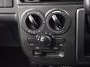 ご納車前にはプロの整備士が点検を行い、交換の必要がある部品は交換してからご納車いたします。また、その後の点検・整備・車検等も当社にお任せください。