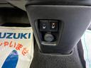 ＨＹＢＲＩＤ　Ｘ　４ＷＤ　４ＷＤ　スズキセーフティーサポート　衝突被害軽減システム　アイドリングストップ　横滑り防止機能　衝突安全ボディ　盗難防止システム　オートライト　プッシュスタート　シートヒーター　オートエアコン（35枚目）