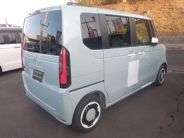 Ｎ－ＢＯＸ ファッションスタイル　届出済未使用車　ファッションスタイル　ディスプレイオーディオ　バックカメラ　ホンダセンシング　両側電動スライドドア　運転席助手席シートヒーター　オートリトラミラー　シートバックテーブル　メーカー保証（3枚目）