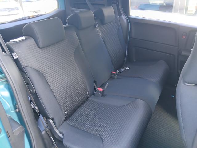 フリードスパイク G ジャストセレクション 5人乗り フルフラット スカイルーフ HDDインターナビ バックカメラ ETC HIDヘッドライト 両側電動スライドドア スマートキー オートエアコン クルーズコントロール 6カ月保証(18枚目)