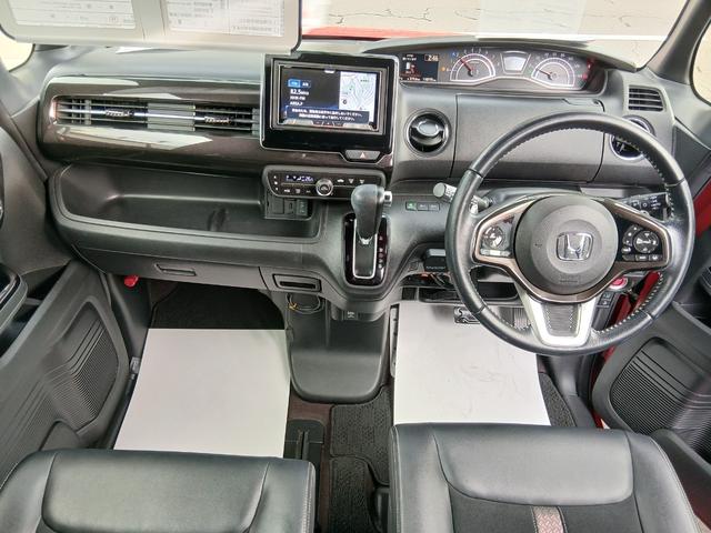 N-BOXカスタム G・EXターボホンダセンシング 2トーン ターボ 助手席スーパースライドシート 両側電動スライドドア SDナビ バックカメラ ETC オートエアコン ハーフレザーシート オートリトラミラー プッシュスタート スマートキー 6カ月保証(5枚目)