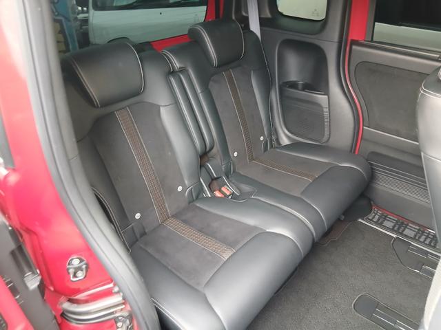 N-BOXカスタム G・EXターボホンダセンシング 2トーン ターボ 助手席スーパースライドシート 両側電動スライドドア SDナビ バックカメラ ETC オートエアコン ハーフレザーシート オートリトラミラー プッシュスタート スマートキー 6カ月保証(20枚目)