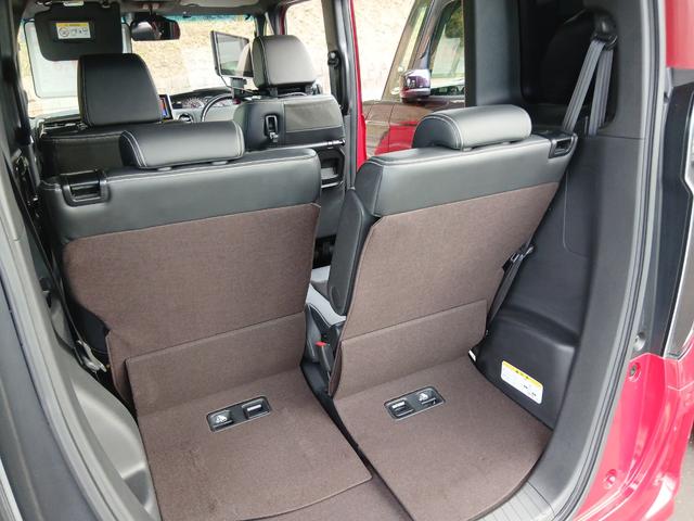 N-BOXカスタム G・EXターボホンダセンシング 2トーン ターボ 助手席スーパースライドシート 両側電動スライドドア SDナビ バックカメラ ETC オートエアコン ハーフレザーシート オートリトラミラー プッシュスタート スマートキー 6カ月保証(23枚目)