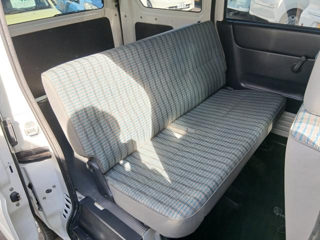 アクティバン 5MT 4WD FMチューナー マニュアルエアコン(11枚目)