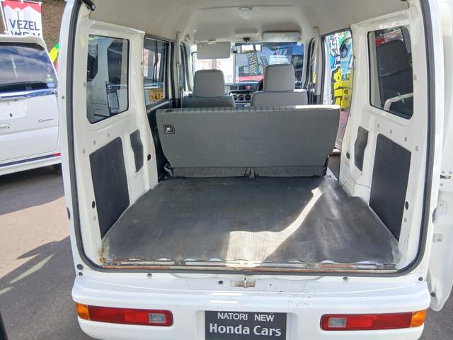 アクティバン 5MT 4WD FMチューナー マニュアルエアコン(12枚目)