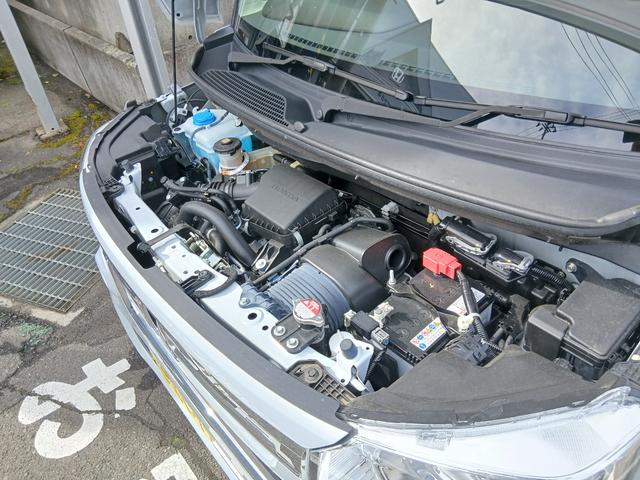 Ｎ－ＢＯＸ ＥＸ・ターボ　ホンダセンシング　助手席スーパースライドシート　両側電動スライドドア　８インチナビ　バックカメラ　ＥＴＣ　ナビ連動ドライブレコーダー　コーナーセンサー　シートヒーター　フォグライト　グー保証２年付き（4枚目）