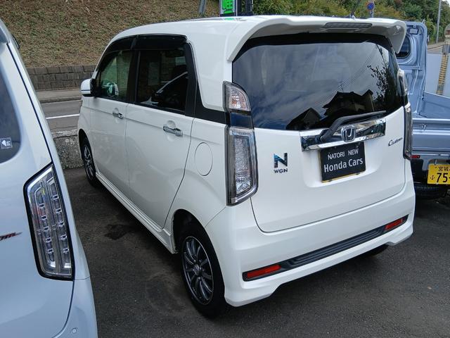 N-WGNカスタム G・ターボパッケージ 4WD ターボ あんしんパッケージ HIDヘッドライト フォグライト ワンセグナビ バックカメラ ETC ハーフレザーシート オートエアコン スマートキー プッシュスタート アルミホイール 1年保証(3枚目)