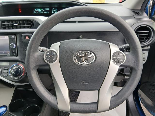 アクア Ｓ　ハイブリッド　スマートキー　プッシュスタート　オートエアコン　７インチナビ　バックカメラ　ＥＴＣ　フルセグテレビ　ＣＤ　ＤＶＤ　ブルートゥース　ＡＭＦＭ　ＳＤ　６カ月保証（6枚目）