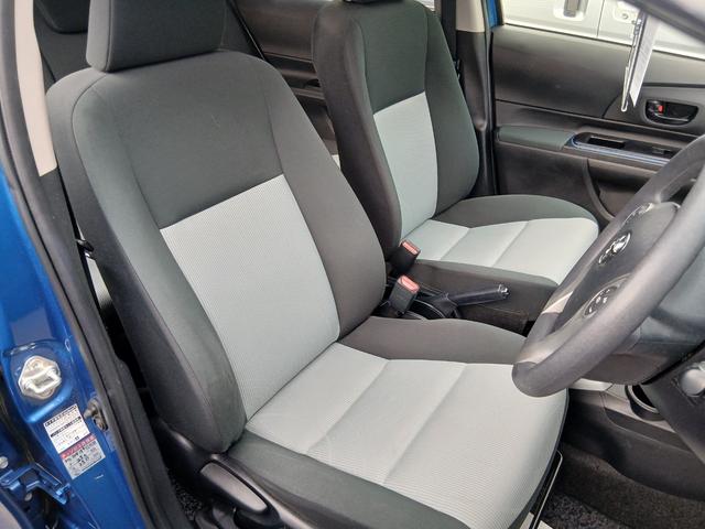 アクア Ｓ　ハイブリッド　スマートキー　プッシュスタート　オートエアコン　７インチナビ　バックカメラ　ＥＴＣ　フルセグテレビ　ＣＤ　ＤＶＤ　ブルートゥース　ＡＭＦＭ　ＳＤ　６カ月保証（15枚目）