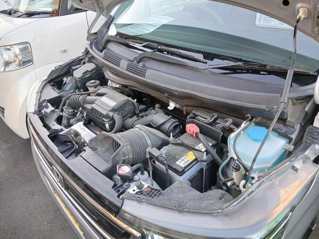 N-WGN G・ターボパッケージ 4WD ターボ ナビパケ SDナビ バックカメラ ETC HIDヘッドライト オートリトラミラー 運転席助手席シートヒーター オートエアコン プラズマクラスター ヒーテッドドアミラー 1年保証(4枚目)