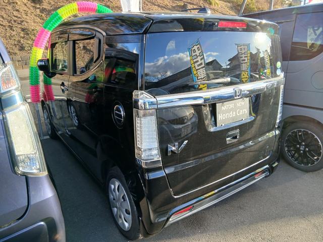 Ｎ－ＢＯＸスラッシュ 　ナビスペシャルパッケージ　ワンセグナビ　バックカメラ　ＨＩＤヘッドライト　あんしんパッケージ　オートリトラミラー　電子制御パーキングブレーキ　スマートキー　プッシュスタート　オートエアコン　１年保証（3枚目）