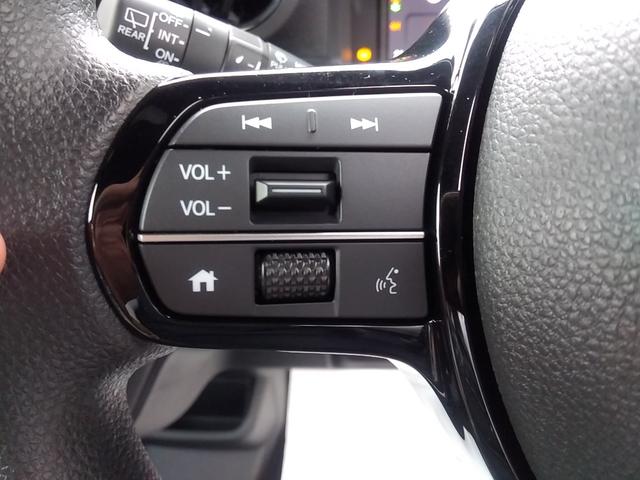 Ｎ－ＢＯＸカスタム ベースグレード　届出済未使用車　４ＷＤ　バックカメラ　ホンダセンシング　左側電動スライドドア　オートエアコン　シートヒーター　スマートキー　プッシュスタート　ＬＥＤヘッドライト　クルーズコントロール　メーカー保証（7枚目）