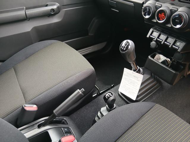 ジムニーシエラ ＪＬ　登録済未使用車　４ＷＤ　５ＭＴ　デュアルセンサーブレーキサポート　運転席助手席シートヒーター　オートエアコン　スマートキー　プッシュスタート　コーナーセンサー　アイドリングストップ　６カ月保証（14枚目）