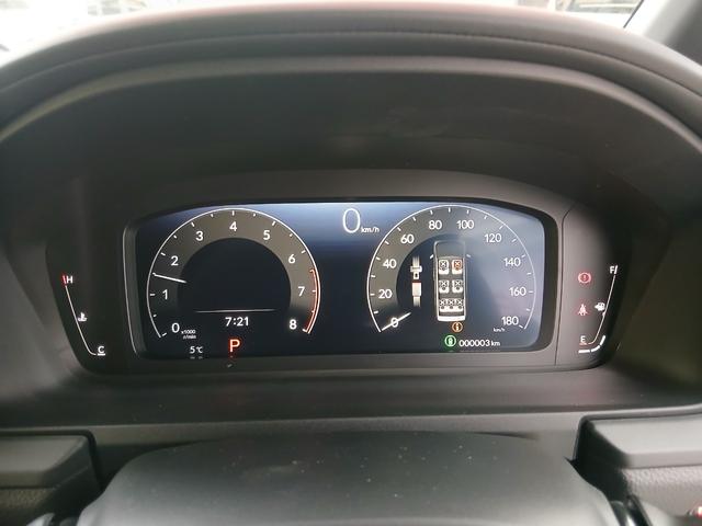 ステップワゴン スパーダ　登録済未使用車　７人乗り　マルチビューカメラ　ホンダセンシング　両側電動スライドドア　パワーテールゲート　ハーフレザーシート　バックカメラ　オートエアコン　ＵＳＢチャージャー　オットマン　メーカー保証（8枚目）