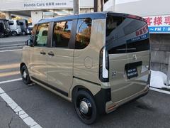 �����⡼��ĹĮ���飲����������̾�衦������̤˼֤ǣ���ʬ�ۤɤޤä�����������桢̾����������ƥꥢ���̲��̾�褬�֤�������ο�����ޤ���Ȥޤ�ʤ�Ÿ������夭�ޤ��� 3