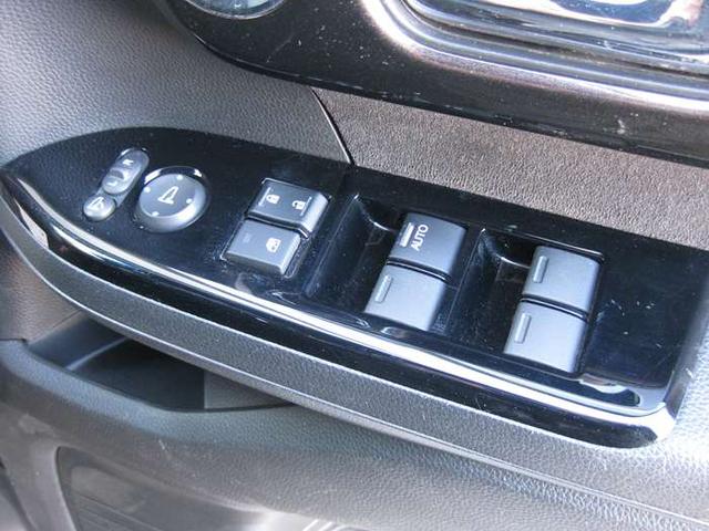 N-BOXカスタム G・Lホンダセンシング 4WD ナビ TV Bカメラ ETC(19枚目)