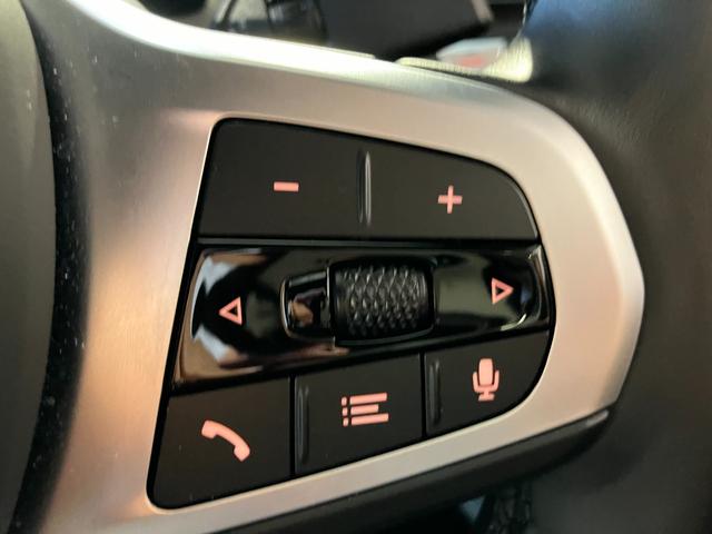 ２シリーズ ２１８ｄグランクーペ　Ｍスポーツ　ヘッドアップディスプレイ　ドライビングアシスト　リバースアシスト　アップルカープレイ　ハーフレザーシート　アクティブクルーズ　純正ＨＤＤナビ　バックカメラ（11枚目）