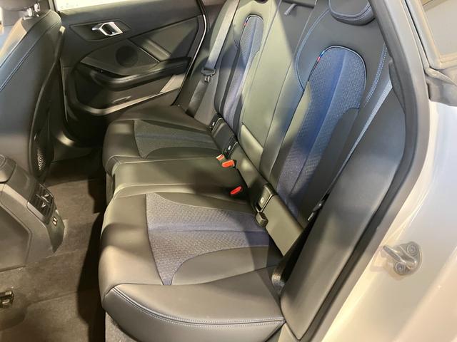 ２シリーズ ２１８ｄグランクーペ　Ｍスポーツ　ヘッドアップディスプレイ　ドライビングアシスト　リバースアシスト　アップルカープレイ　ハーフレザーシート　アクティブクルーズ　純正ＨＤＤナビ　バックカメラ（27枚目）