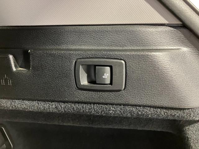 Ｘ１ ｘＤｒｉｖｅ　１８ｄ　ｘライン　ハイラインパッケージ　モカレザー　シートヒーティング　パワーバックドア　純正ＨＤＤナビ　バックカメラ　ドライビングアシスト　ＣＤ　ＤＶＤ　コンフォートアクセル（55枚目）