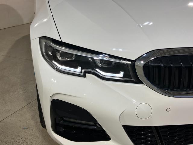 ３シリーズ ３２０ｄ　ｘＤｒｉｖｅ　Ｍスポーツ　ハンズオフアシスト　アクティブクルーズ　リバースアシスト　デジタルキー　オートトランク　アップルカープレイ　パーソナルＡＩ　アルカンタラコンビシート　純正１８インチ（26枚目）