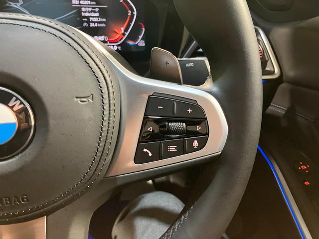 ３シリーズ ３２０ｄ　ｘＤｒｉｖｅ　Ｍスポーツ　ハンズオフアシスト　アクティブクルーズ　リバースアシスト　デジタルキー　オートトランク　アップルカープレイ　パーソナルＡＩ　アルカンタラコンビシート　純正１８インチ（34枚目）