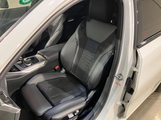３シリーズ ３２０ｄ　ｘＤｒｉｖｅ　Ｍスポーツ　ハンズオフアシスト　アクティブクルーズ　リバースアシスト　デジタルキー　オートトランク　アップルカープレイ　パーソナルＡＩ　アルカンタラコンビシート　純正１８インチ（42枚目）