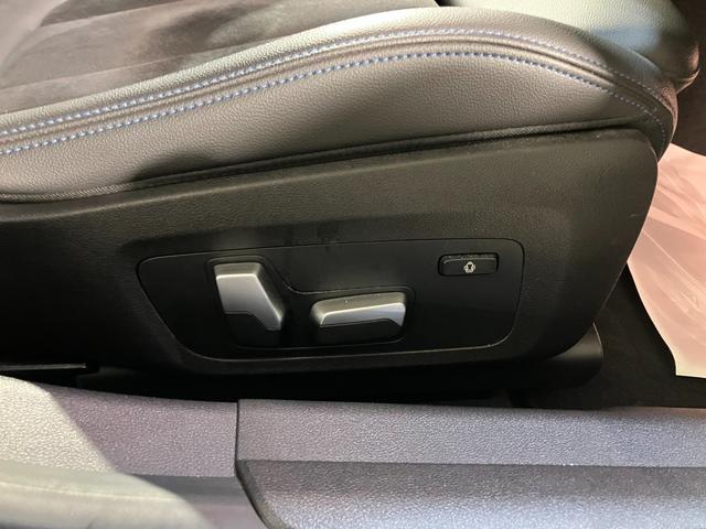 ３シリーズ ３２０ｄ　ｘＤｒｉｖｅ　Ｍスポーツ　ハンズオフアシスト　アクティブクルーズ　リバースアシスト　デジタルキー　オートトランク　アップルカープレイ　パーソナルＡＩ　アルカンタラコンビシート　純正１８インチ（45枚目）