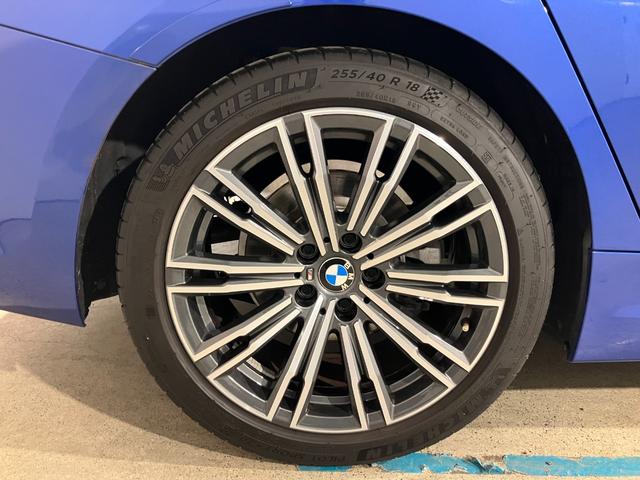 ３シリーズ ３２０ｄ　ｘＤｒｉｖｅツーリング　Ｍスポーツ　サテンアルミウィンドウモール　サラウンドビュー　アクティブクルーズ　アップルカープレイ　リバースアシスト　パーソナルＡＩ　リバースアシスト　ステアリングアシスト（19枚目）