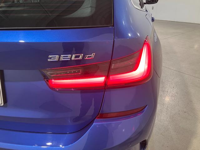 ３シリーズ ３２０ｄ　ｘＤｒｉｖｅツーリング　Ｍスポーツ　サテンアルミウィンドウモール　サラウンドビュー　アクティブクルーズ　アップルカープレイ　リバースアシスト　パーソナルＡＩ　リバースアシスト　ステアリングアシスト（27枚目）