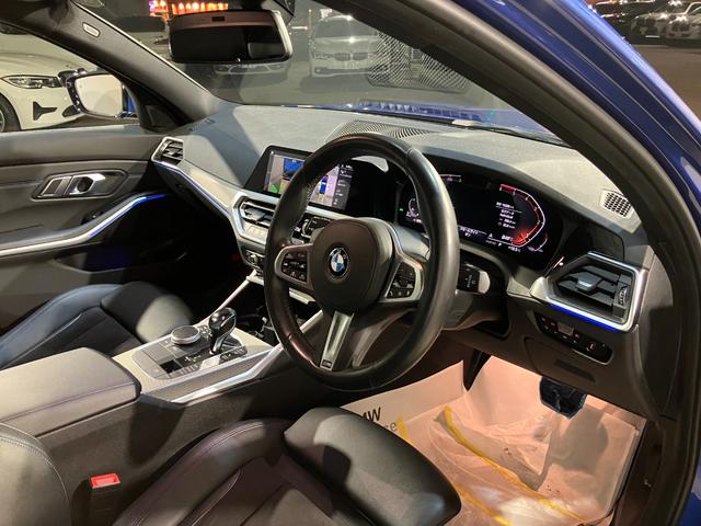 ３シリーズ ３２０ｄ　ｘＤｒｉｖｅツーリング　Ｍスポーツ　サテンアルミウィンドウモール　サラウンドビュー　アクティブクルーズ　アップルカープレイ　リバースアシスト　パーソナルＡＩ　リバースアシスト　ステアリングアシスト（34枚目）