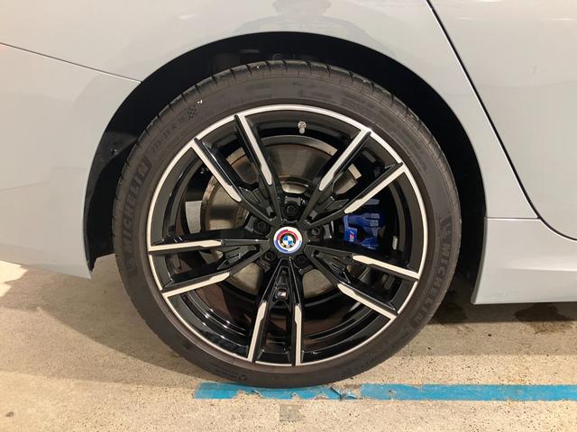 ３シリーズ Ｍ３４０ｉ　ｘＤｒｉｖｅ　後期モデル　カーブドディスプレイ　６気筒ターボエンジン　ハーマンカードンサウンド　サラウンドビュー　ハンズオフアシスト　アクティブクルーズ　パーソナルＡＩ　リバースアシスト（16枚目）