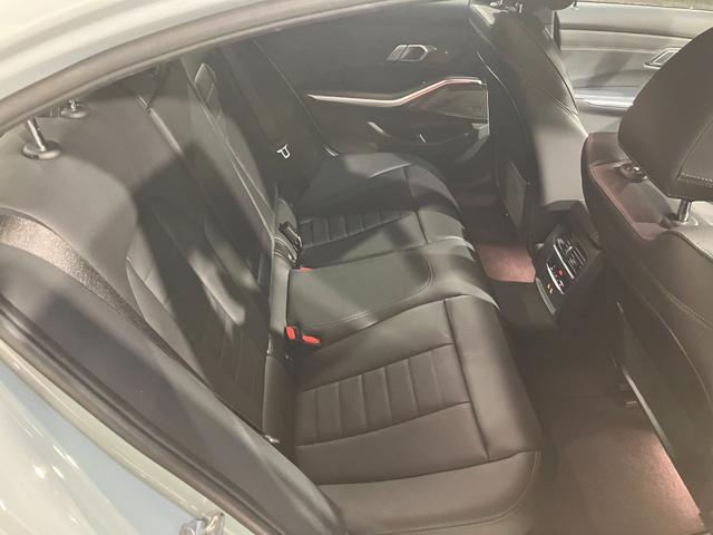 ３シリーズ Ｍ３４０ｉ　ｘＤｒｉｖｅ　後期モデル　カーブドディスプレイ　６気筒ターボエンジン　ハーマンカードンサウンド　サラウンドビュー　ハンズオフアシスト　アクティブクルーズ　パーソナルＡＩ　リバースアシスト（36枚目）