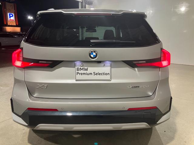 Ｘ１ ｘＤｒｉｖｅ　２０ｄ　ｘライン　ヴェガンザレザー　インテリアカメラ　ＡＲナビ　ヘッドアップディスプレイ　サラウンドビュー　１９インチ　アクティブクルーズ（15枚目）