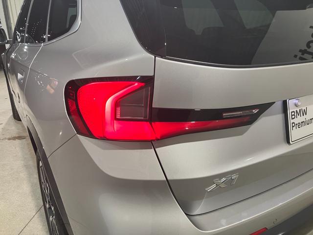 Ｘ１ ｘＤｒｉｖｅ　２０ｄ　ｘライン　ヴェガンザレザー　インテリアカメラ　ＡＲナビ　ヘッドアップディスプレイ　サラウンドビュー　１９インチ　アクティブクルーズ（27枚目）