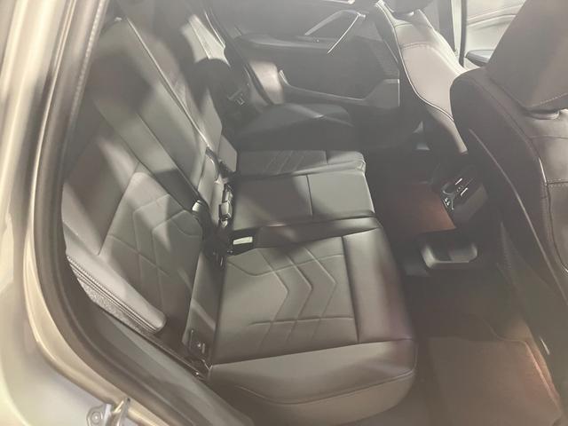 Ｘ１ ｘＤｒｉｖｅ　２０ｄ　ｘライン　ヴェガンザレザー　インテリアカメラ　ＡＲナビ　ヘッドアップディスプレイ　サラウンドビュー　１９インチ　アクティブクルーズ（42枚目）