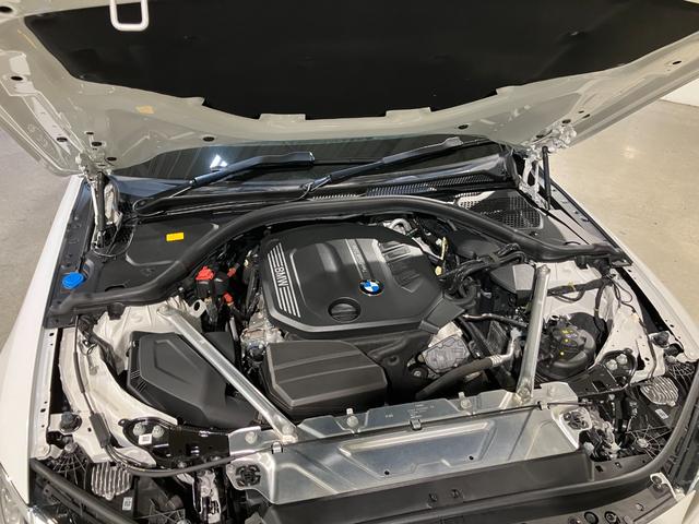 ４シリーズ ４２０ｄ　ｘＤｒｉｖｅグランクーペ　Ｍスポーツ　カーブドディスプレイ　ハーマンカードンサウンド　サラウンドビュー　ヘッドアップディスプレイ　ランバーサポート　ハンズオフアシスト　リバースアシスト　パワーバックドア（19枚目）