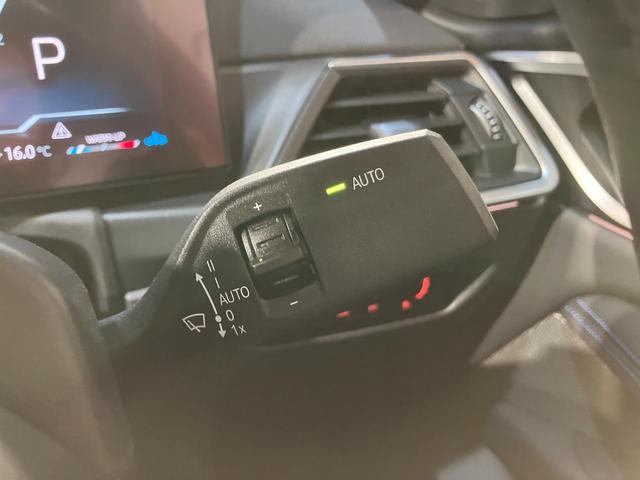 ４シリーズ ４２０ｄ　ｘＤｒｉｖｅグランクーペ　Ｍスポーツ　カーブドディスプレイ　ハーマンカードンサウンド　サラウンドビュー　ヘッドアップディスプレイ　ランバーサポート　ハンズオフアシスト　リバースアシスト　パワーバックドア（33枚目）