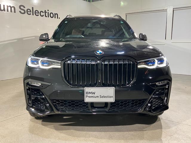 Ｘ７ ｘＤｒｉｖｅ　３５ｄ　Ｍスポーツ　７人乗り　リアエンターテイメント　Ｂ＆Ｗダイヤモンドサラウンド　モカレザー　スカイラウンジサンルーフ　保冷保温カップホルダー　ヒートコンフォートパッケージ　エグゼクティブドライブプロ（12枚目）